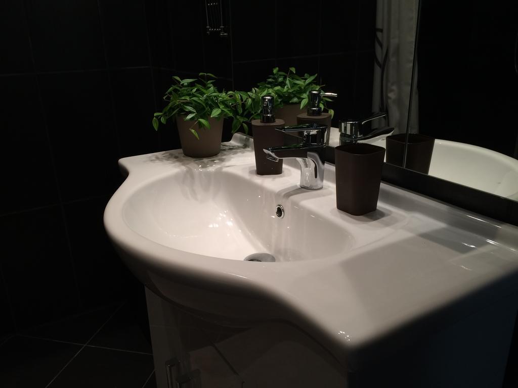 Central King Apartment Budapest Room photo