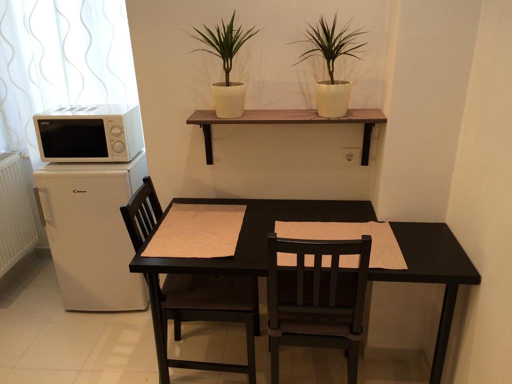 Central King Apartment Budapest Room photo